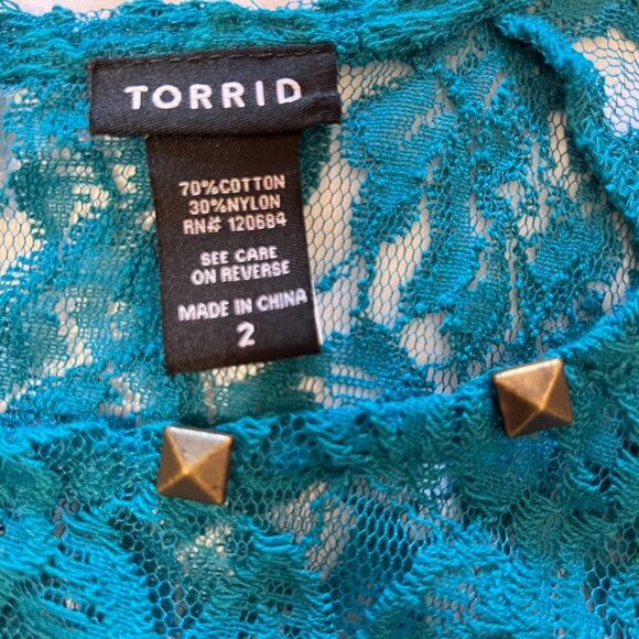 Torrid blouse womens teal color, all lace, size 2(SALE) - Picture 7 of 11